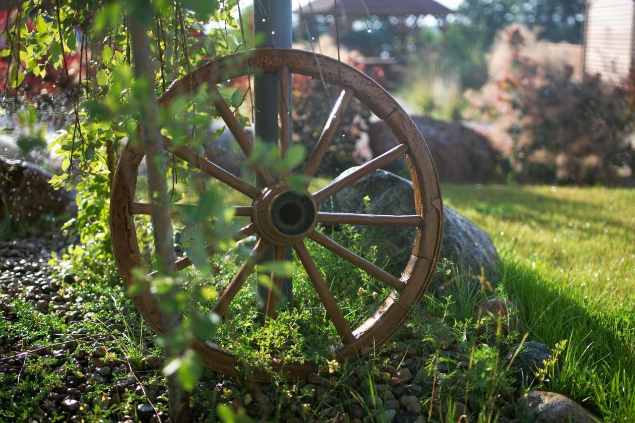 Mikołajki Czapla Stare Sady Bed & Breakfast エクステリア 写真
