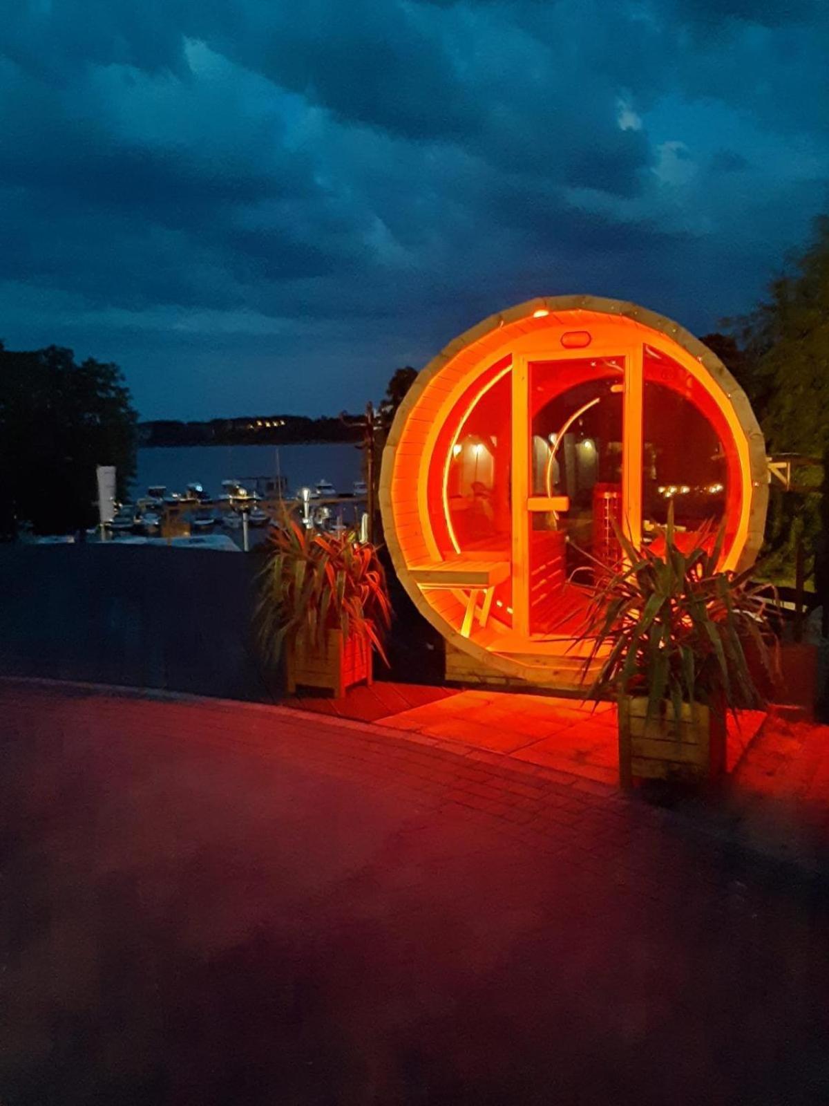 Mikołajki Czapla Stare Sady Bed & Breakfast エクステリア 写真
